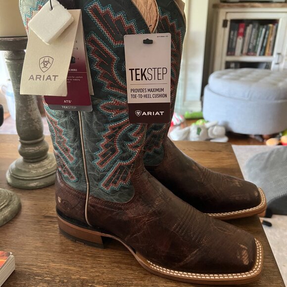 NWT Ariat Men's Sting Boots Burnt Brown/Antique Teal Square Toe Size 9.5 Medium - Picture 8 of 8